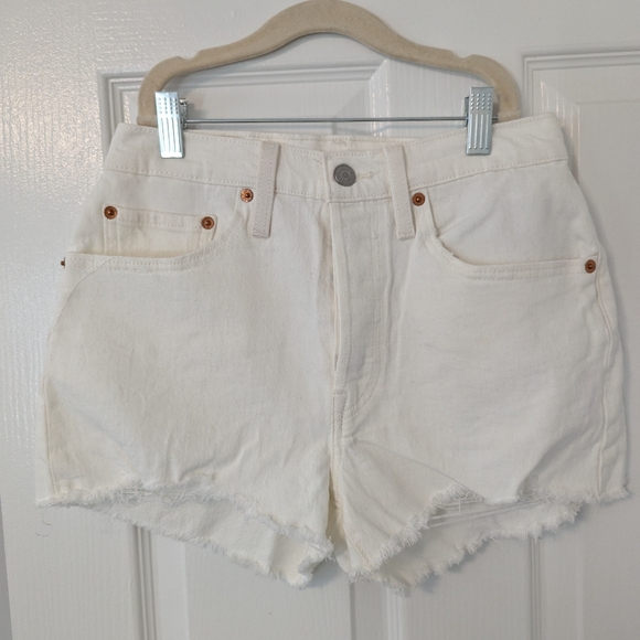 Levi 501 shorts size 26 - Picture 1 of 4
